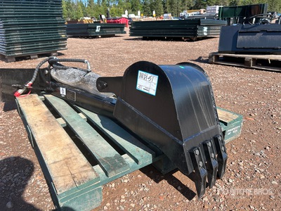 2025 GIYI GY-ZWB 12 in Mini Retroescavatore per mini pala (Unused)