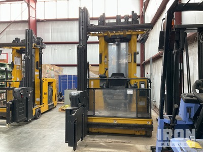 2010 Yale NTA030SB 3000 lb Narrow Aisle Turret Truck (Inoperable)