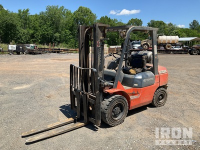 2001 Toyota 7FGU32 6000 lb Pneumatic Tire Forklift