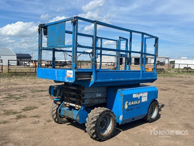 2006 Genie GS-2668 4x4 Dual Fuel Elevador de tijera