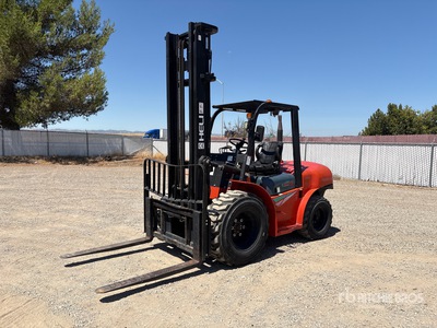 2022 Heli CPCD35Y-KU3 6050 lb Pneumatic Tire Forklift