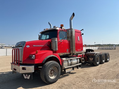 2019 Western Star 4900SA 8x6 Tri/A Sleeper Truck Tractor