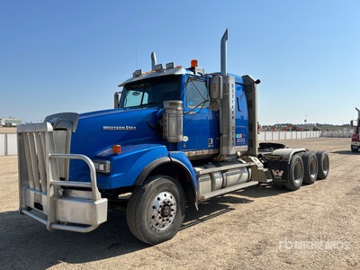2019 Western Star 4900SA 8x6 Tri/A Sleeper Truck Tractor