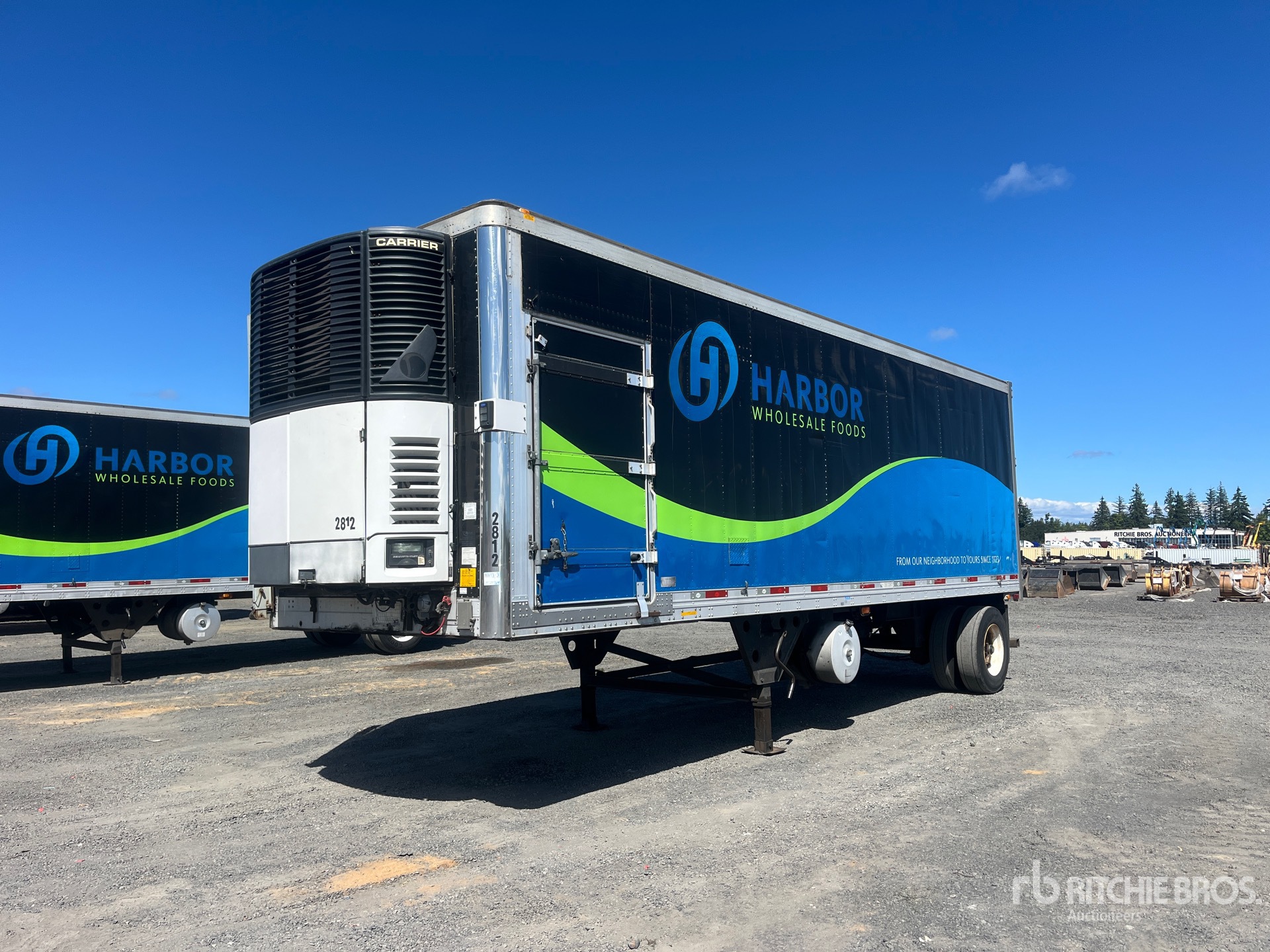 2010 Utility VS1RA 28 ft x 102 in S/A Refrigerated Trailer