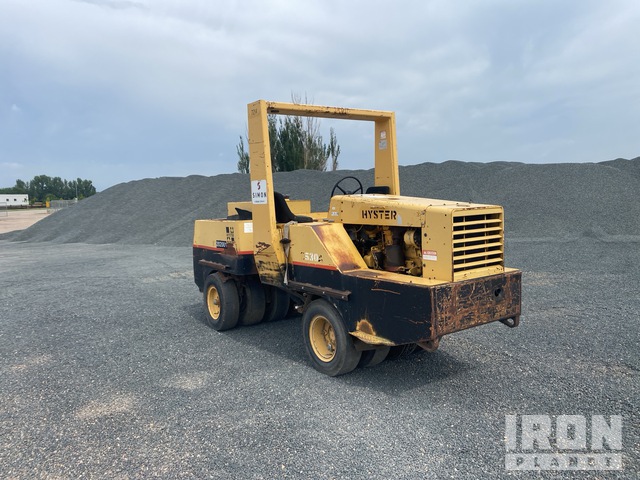 COMPACTADOR NEUMáTICO HYSTER 530