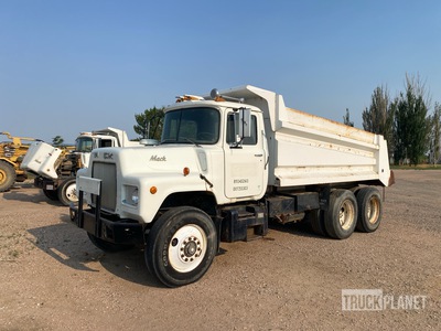 1979 Mack 6x4 T/A Camión dumper