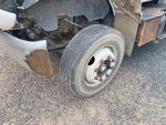 Sous-caisse with Pneu de gauche