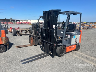 2021 Toyota 8FBCU25 6135 lb Elektrogabelstapler