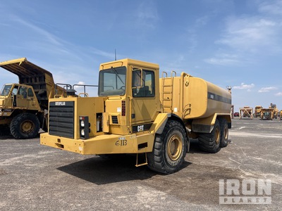 Cat D400D 6x6 Vagón transportador de agua