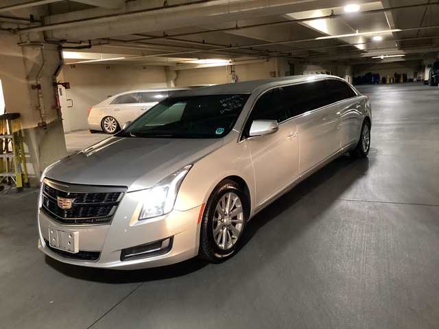 2017 Cadillac XTS Limousine