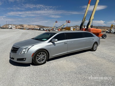 2017 Cadillac XTS Limousine