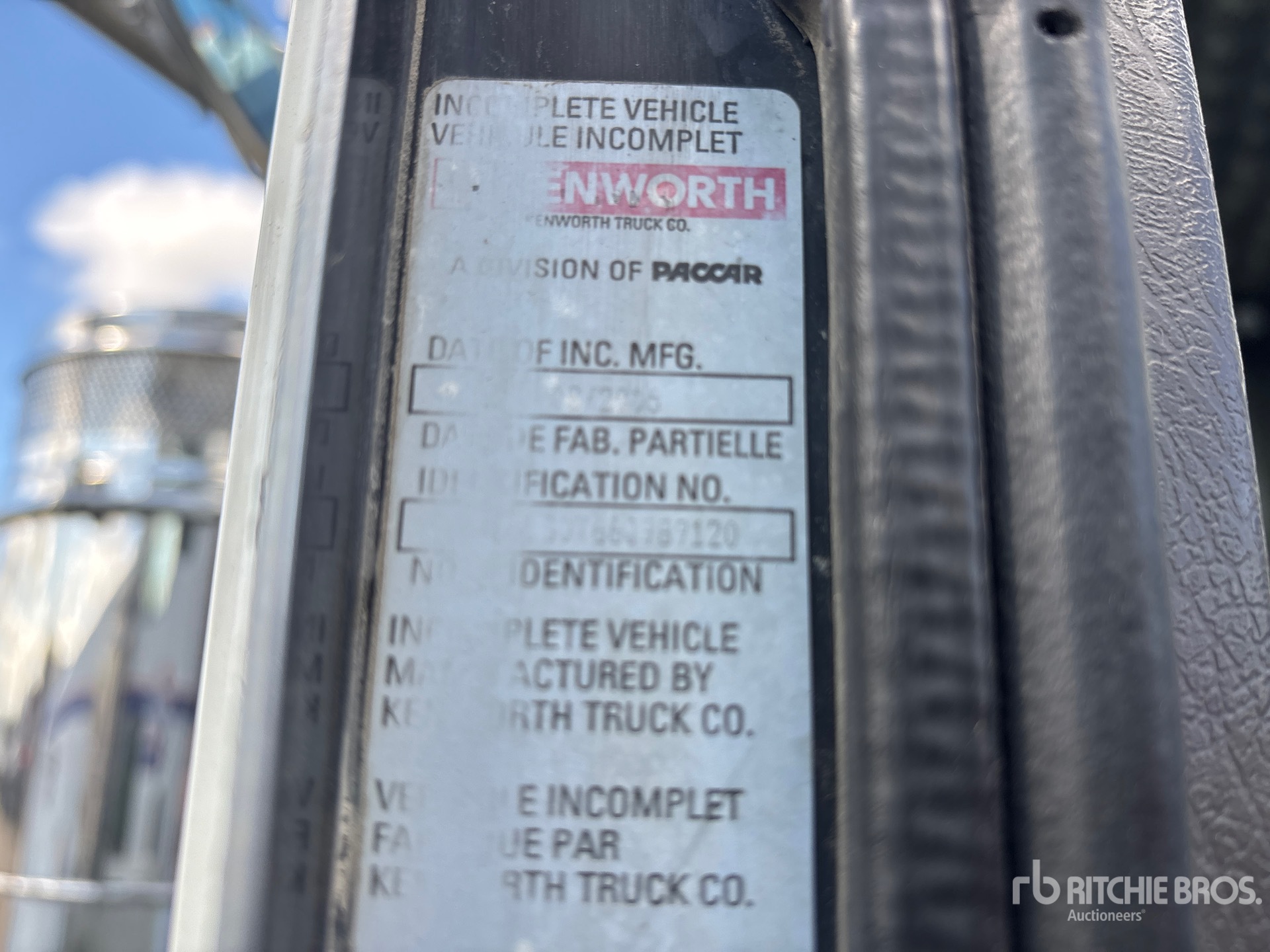 2006 Kenworth T-800 6x4 Vacuum Tanker Truck