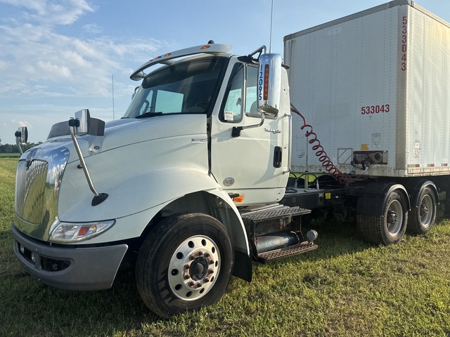 2013 International 8600 6x4 T/A Day Cab Truck Tractor