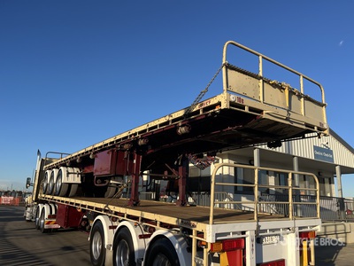 1988 Lusty 12.5 m Tri/A Flatbed Trailer