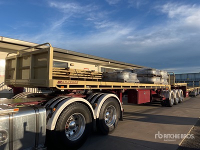2004 Krueger 8 m Tri/A B-Double Lead Oplegger