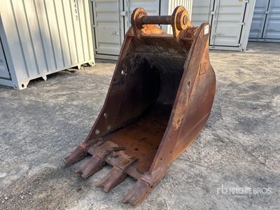 Cat 900 mm Q/C Digging エクスカベーター用バケット - Fits 25 - 30 ton
