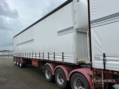 2005 Haulmark 12.5 m Tri/A Rimorchio centinato