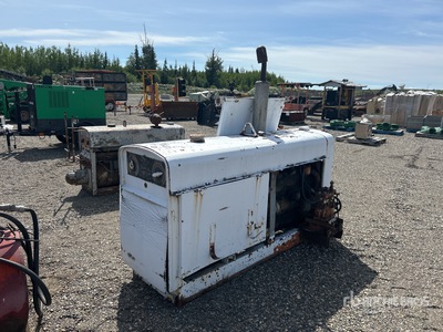 Lincoln SAE-400 Engine Driven Welder (Inoperable)