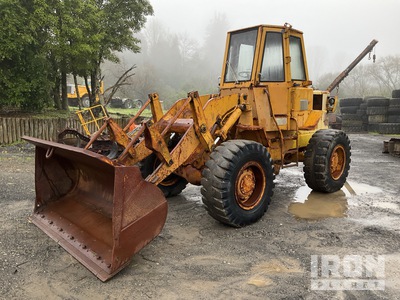1983 Cat 930 جرافة