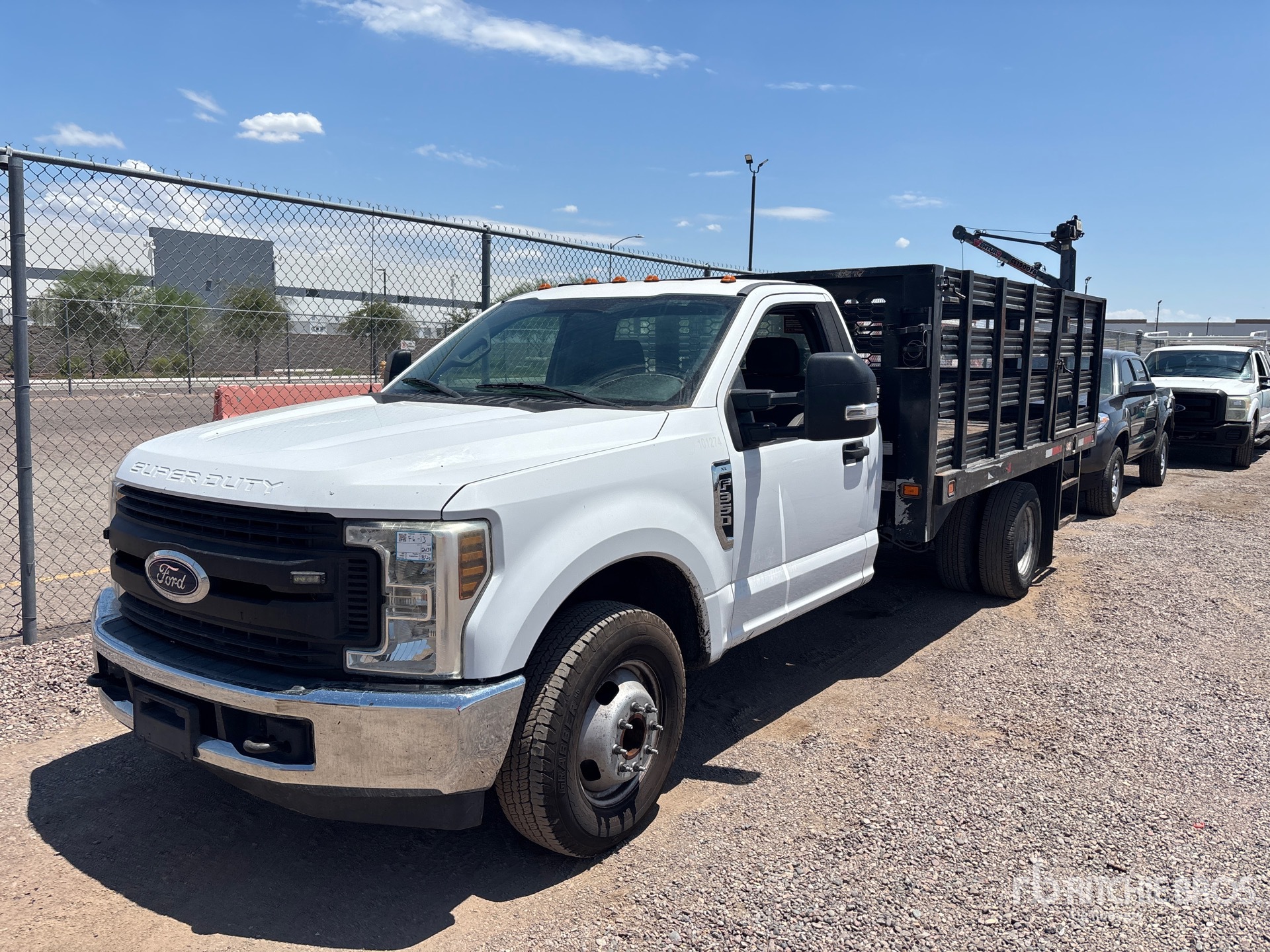 2019 Ford F-350 4x2 Flatbed Truck