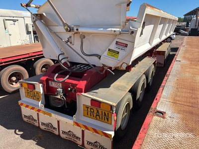 2023 Tristar 9 m Tri/A Side Dump Trailer
