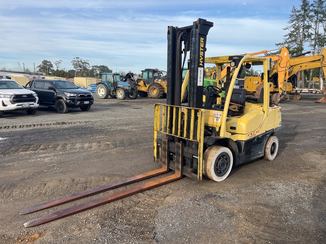 2011 Hyster H4.0FT5 Forklift 2011 Hyster H4.0FT5 Forklift