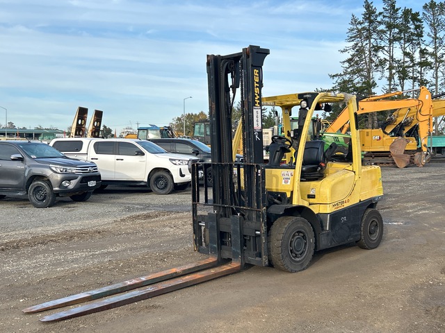 2011 Hyster H4.0FT5 Forklift 2011 Hyster H4.0FT5 Forklift