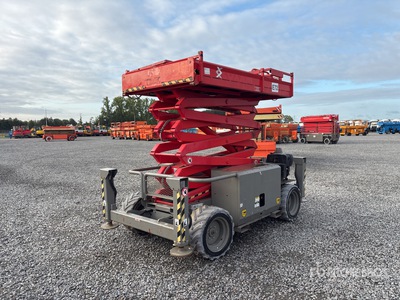 2014 Skyjack SJ6832RTE Electric Scissor Lift