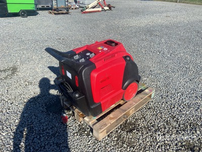 2016 Optima 175/14T Pressure Washer