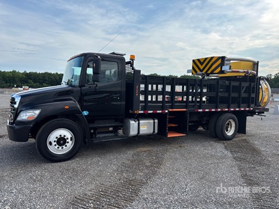 2012 Hino 338 4x2 Attenuator Truck