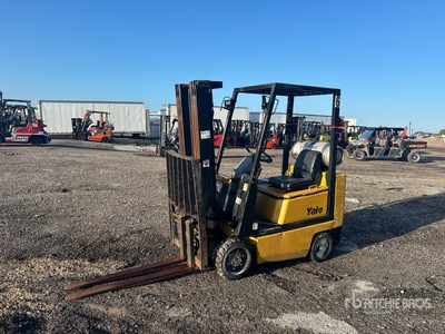 2004 Yale GLC040AFNUAE082 3850 lb Cushion Tire Forklift