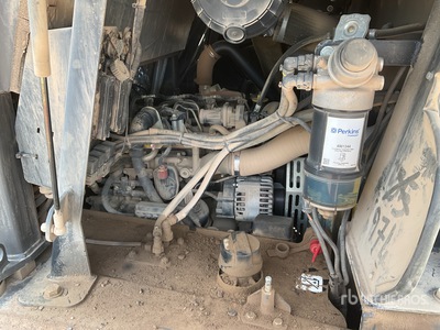 2022 Mecalac 6SMDX 6 t 4x4 Swivel キャリアダンプ