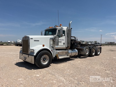 2012 Kenworth W900 8x4 Camion treuil