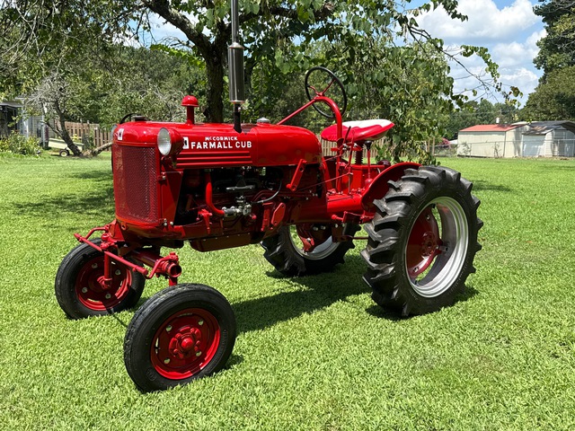 1951 (unverified) International McCormick Farmall Cub 2WD Wide Front Antique Tractor 1951 (unverified) International McCormick Farmall Cub 2WD Wide Front Antique Tractor