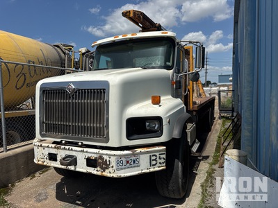 Jiffy lift M21-8 Straight Boom on 2004 International DF567 6x4 Camion à flèche