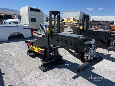 2025 Neks Fifth Wheel