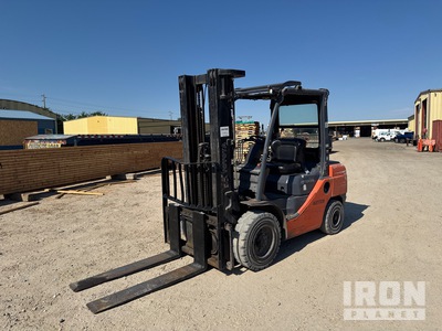 2014 Toyota 8FDU30 5620 lb Cushion Tire Forklift