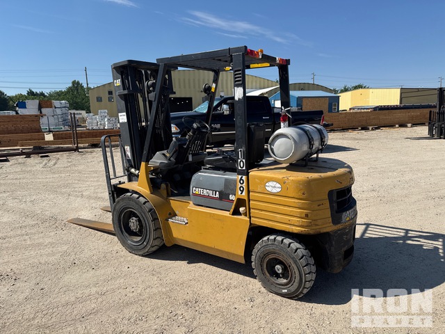 MONTACARGAS 1998 CATERPILLAR GP30LP