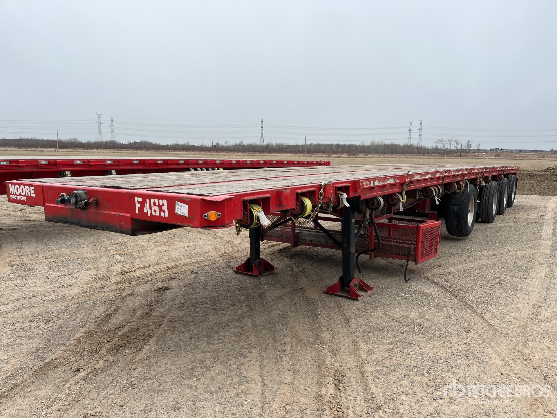 2013 Manac 53 ft Quad/A Flatbed Trailer