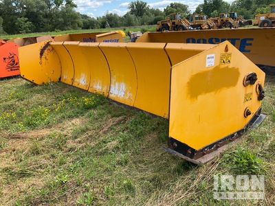2018 Arctic 17HD 16 ft 4 in Box Pusher Déneigeur - Fits Wheel Loader