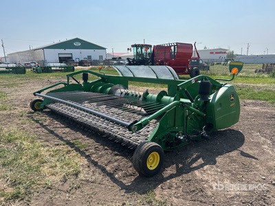 2012 John Deere 615P 15 ft maaikop aanhanger