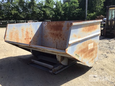 Self-Dumping Hopper