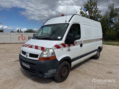 2005 Renault Master dci 120 L2H2 Vehicule Utilitaire Cargo Van (Inoperable)
