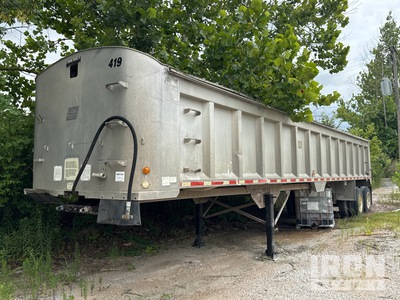 1995 East T/A Tipping Trailer
