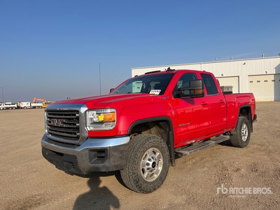 2018 GMC Sierra 2500HD SLE 4x4 Extended Cab Pickup