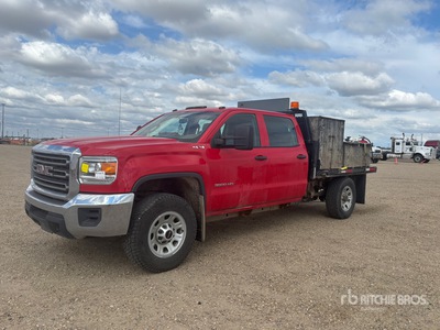 2017 GMC Sierra 3500HD 4x4 Crew Cab Autocarro cassone fisso