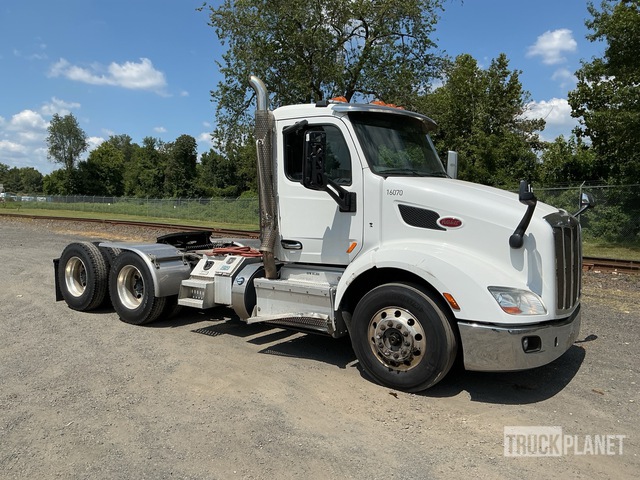 CAMIóN 2016 PETERBILT