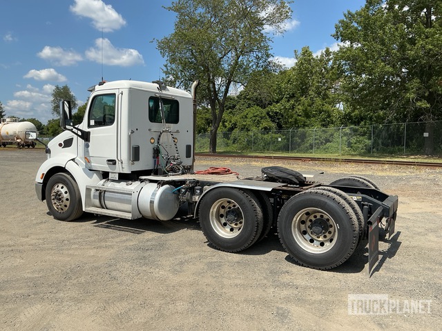 CAMIóN 2016 PETERBILT