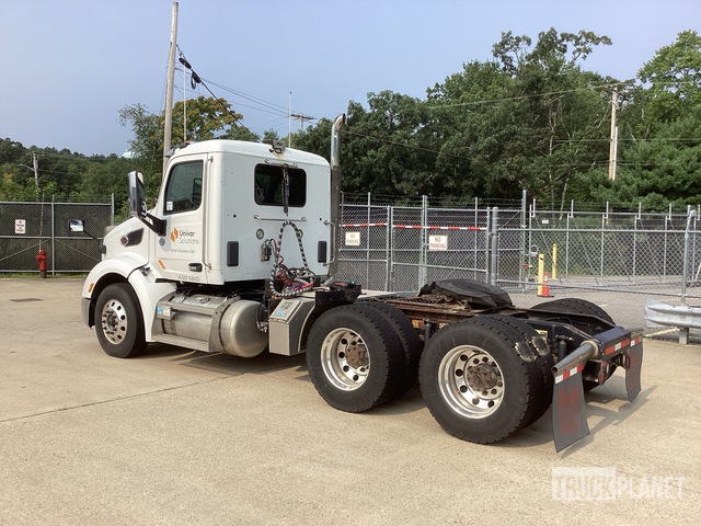 CAMIóN 2016 PETERBILT