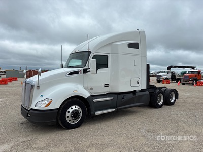 2017 Kenworth T680 6x4 Cabina con cuccetta per trattore stradale